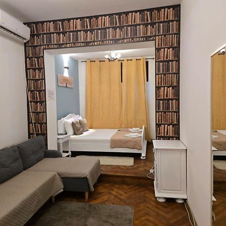 Vila Ris Piata Romana Bucarest Exterior foto